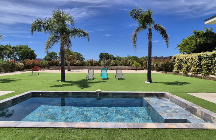 CLARENSAC -- Villa Contemporaine d'Exception Construction 202 — photo 5