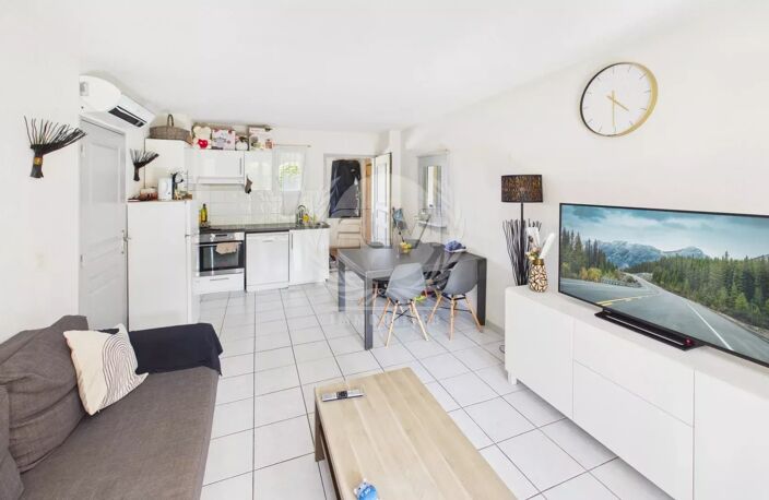 Appartement à Plan de la Tour — photo 3