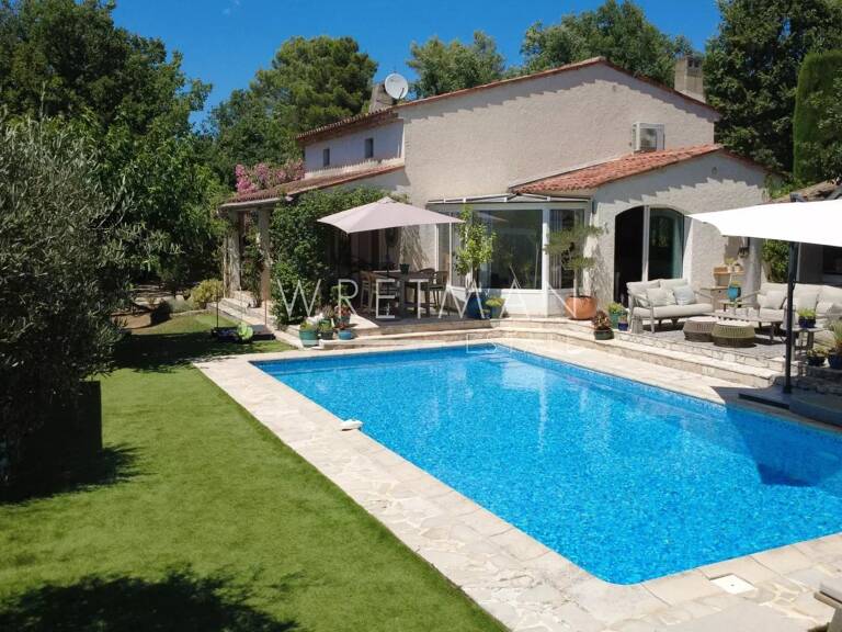 Villa rénovée avec piscine - Callian — photo 1