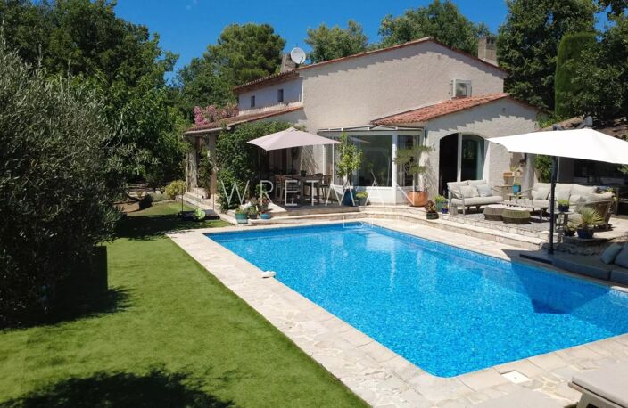 Villa rénovée avec piscine - Callian — photo 5