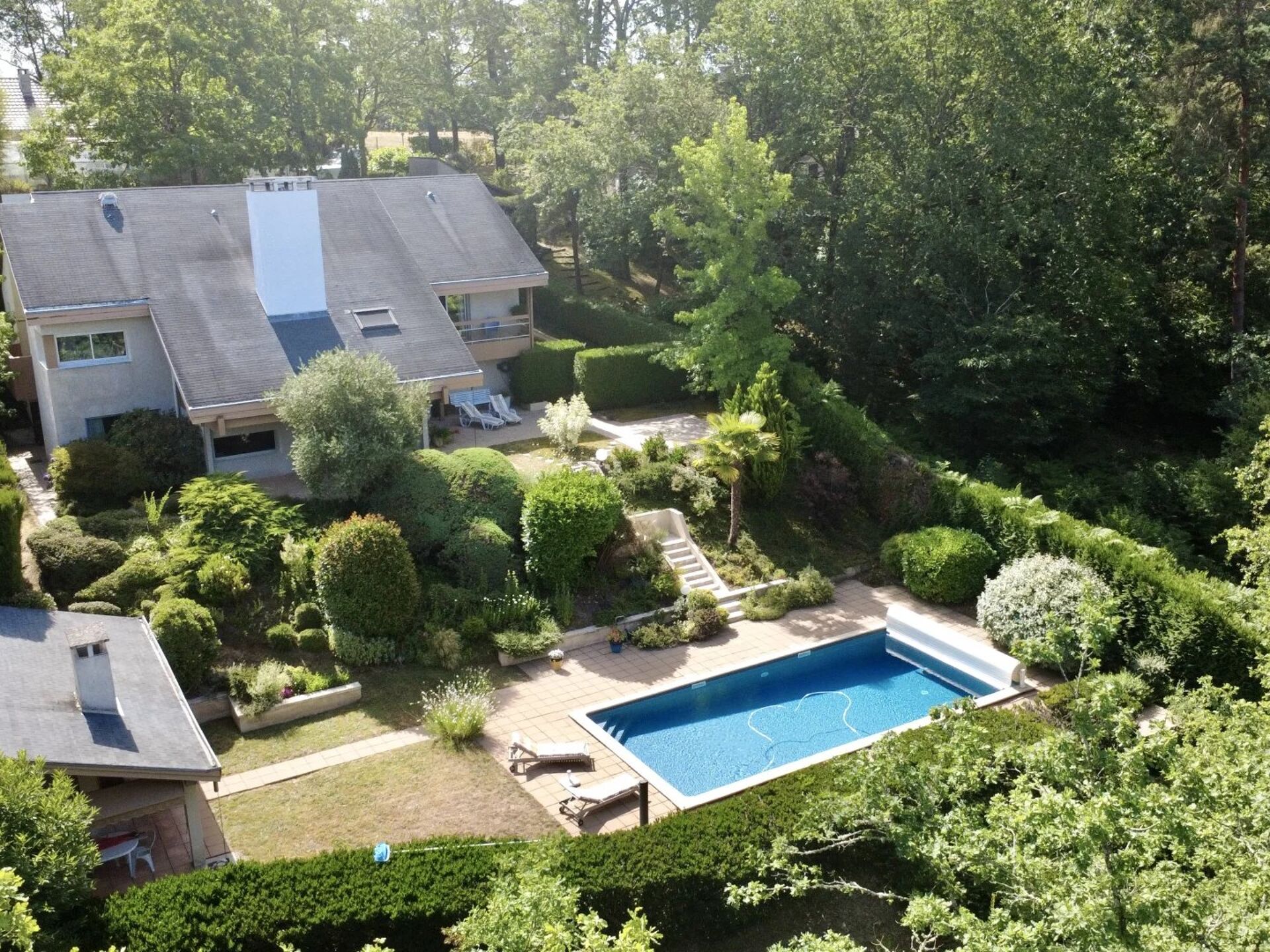 Maison 9 pièces 267 m² · à Malemort · 267 m² · 540 000 €