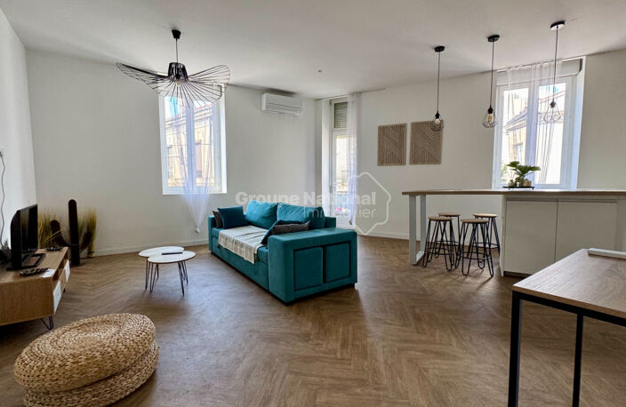 NÎMES - Appartement T2 de 67 m² - Dernier étage, proche Écusson — photo 3