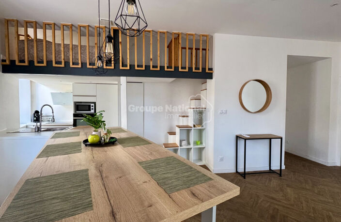 NÎMES - Appartement T2 de 67 m² - Dernier étage, proche Écusson — photo 4