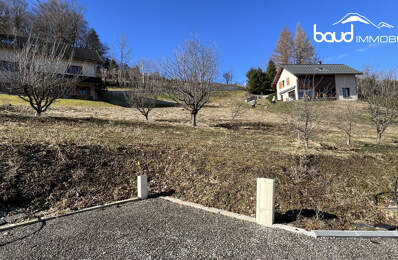 Terrain constructible — photo du bien