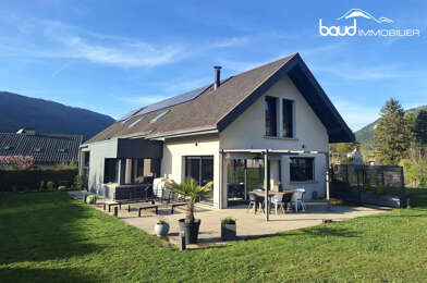 Maison 8 pièces 930000 €