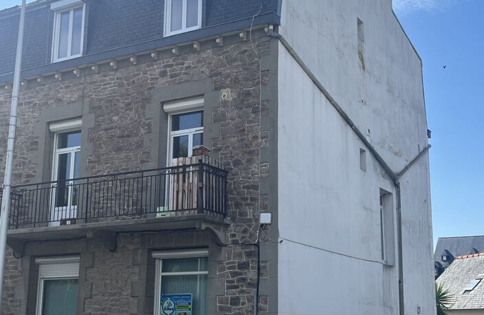APPARTEMENT AU COEUR DE PAIMPOL — photo 3