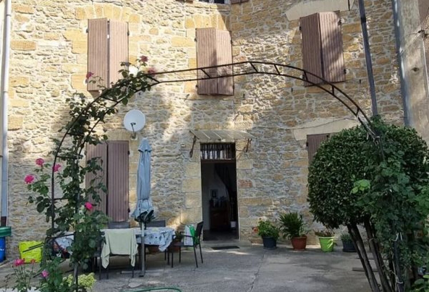 Maison — photo 1