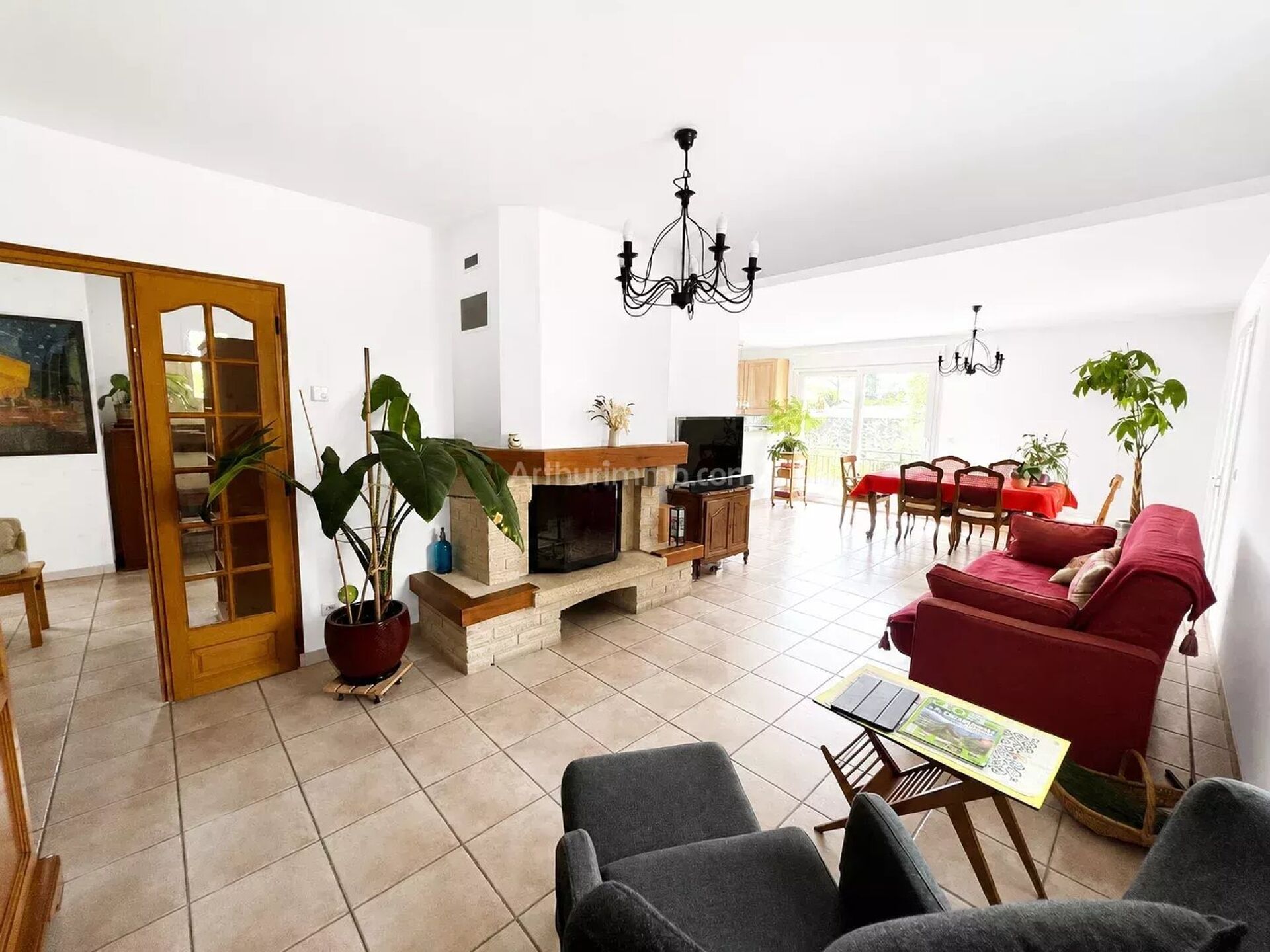 Maison 7 pièces 141 m² · à Lisses · 141 m² · 460 000 €
