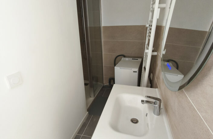 Loue studio 28m2 450 euros par mois — photo 4