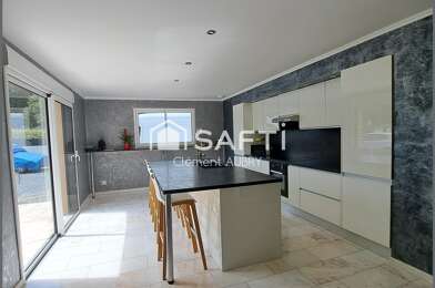 Maison 7 pièces 443300 €