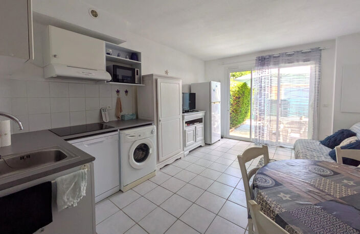 Mazet 42 m2   300 m à pied de la plage Miramar   7 couchages — photo 2