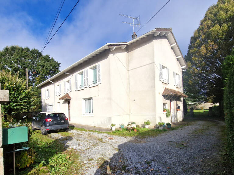 Bien composé de 2 logements et d'une parcelle constructible — photo 1