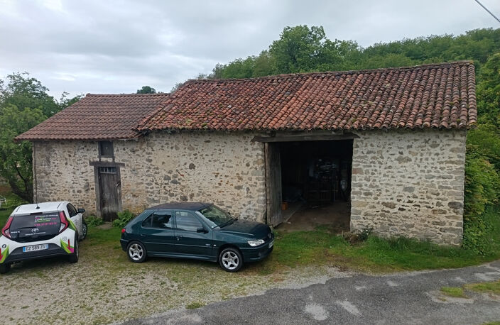 Maison 3 chambres en pierres avec grange — photo 3