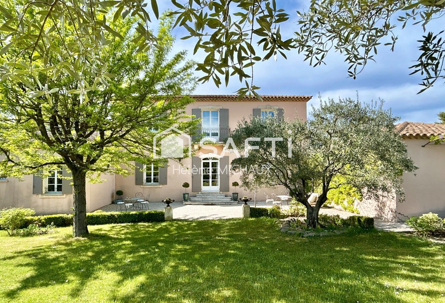 Une Bastide Intemporelle — photo 1