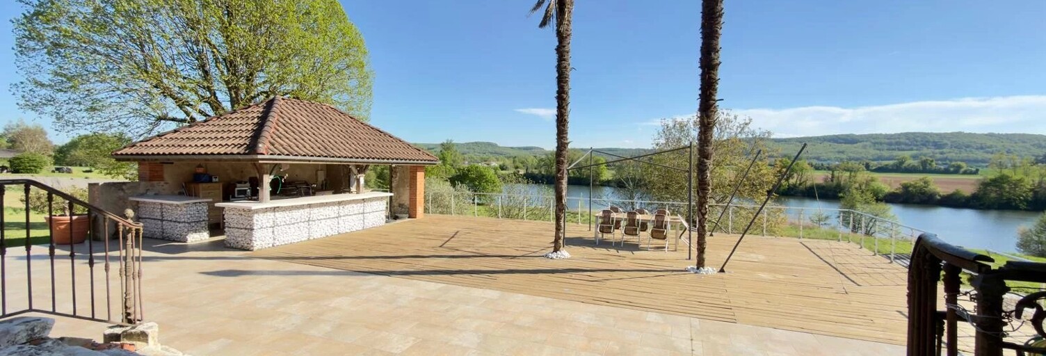 Maison  256 m² à vendre à Villeneuve-sur-Lot (47300)