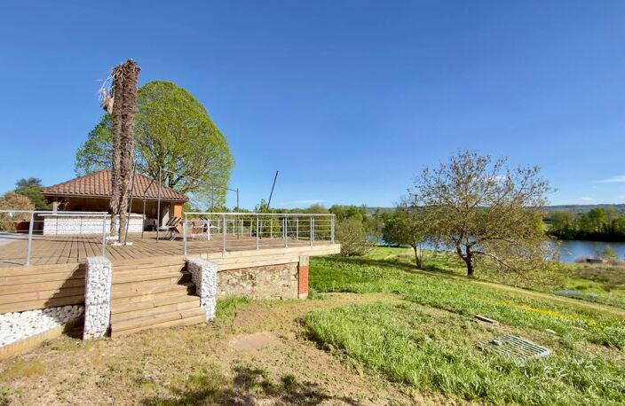 Superbe Maison de Maître située en bord de lot - 47300 — photo 4