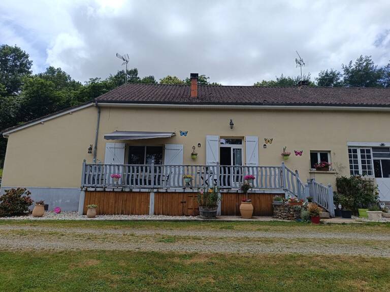 Maison de campagne , familiale avec jardin — photo 1