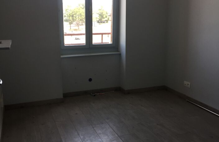 Vente immeuble   Saint-Étienne (42000) — photo 5