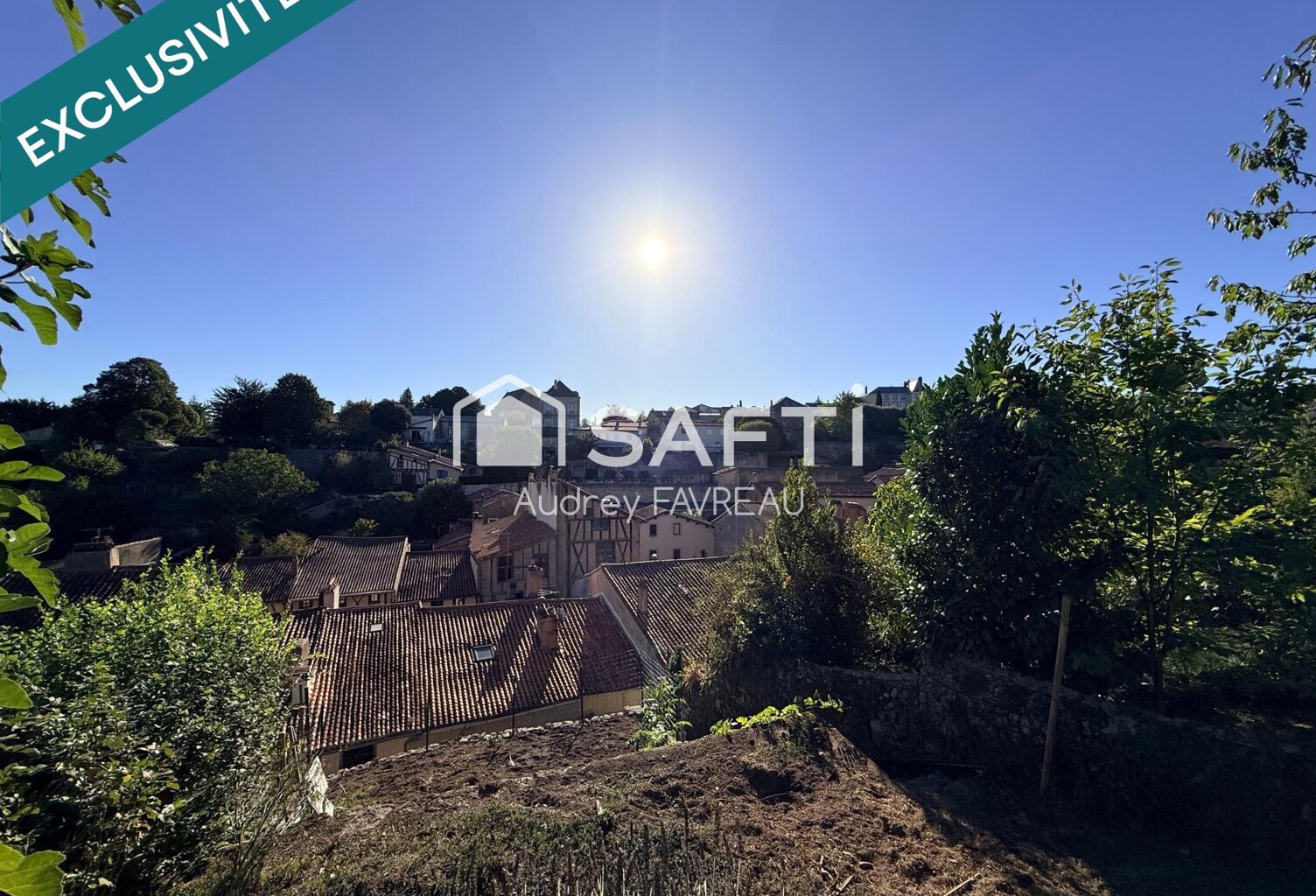 Maison de caractère avec jardin en terrasses — photo 1