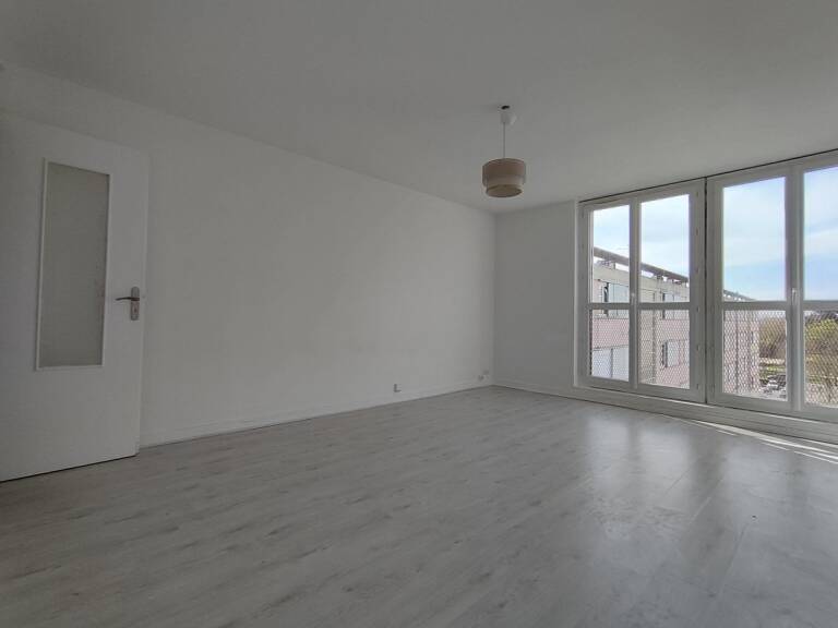 IDEAL POUR UN INVESTISSEMENT OU PREMIER ACHAT — photo 1