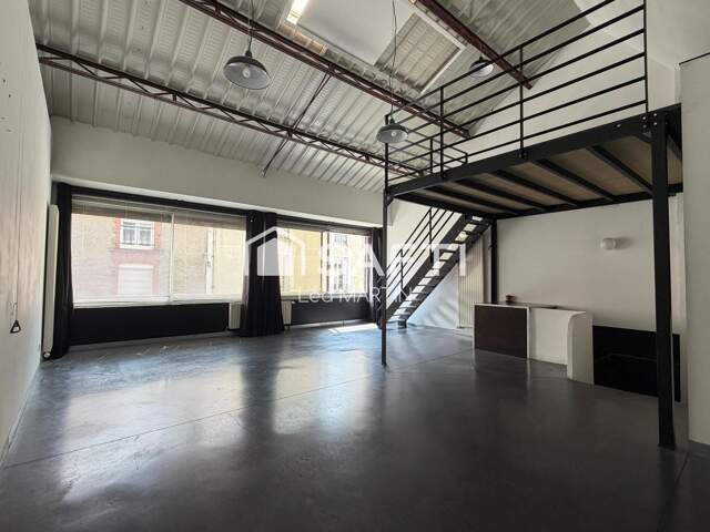 Loft - plein centre ville - CHOLET - 3 pièces — photo du bien