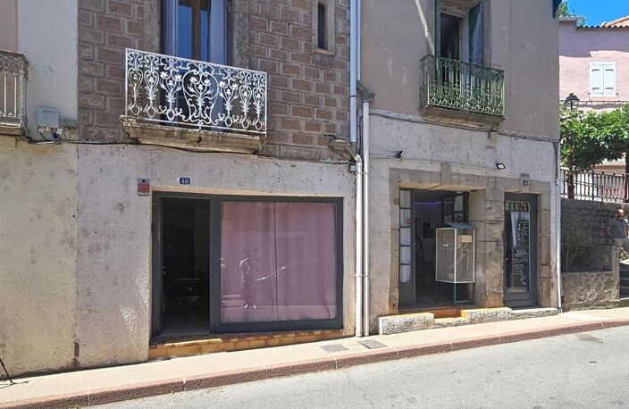 Un immeuble de rapport avec revenus immédiats et fort potentiel de valorisation au cœur du Bousquet-d'Orb. — photo 2