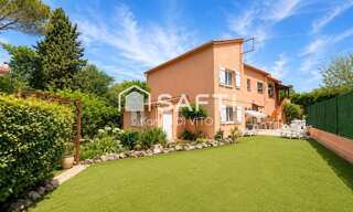 Maison 9 Pièces 207 m² à vendre à Fréjus (83370)