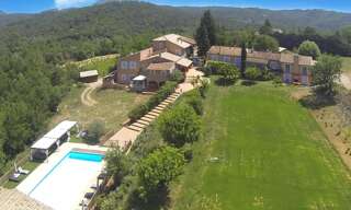 Maison 30 Pièces 879 m² à vendre à Châteauvert (83670)