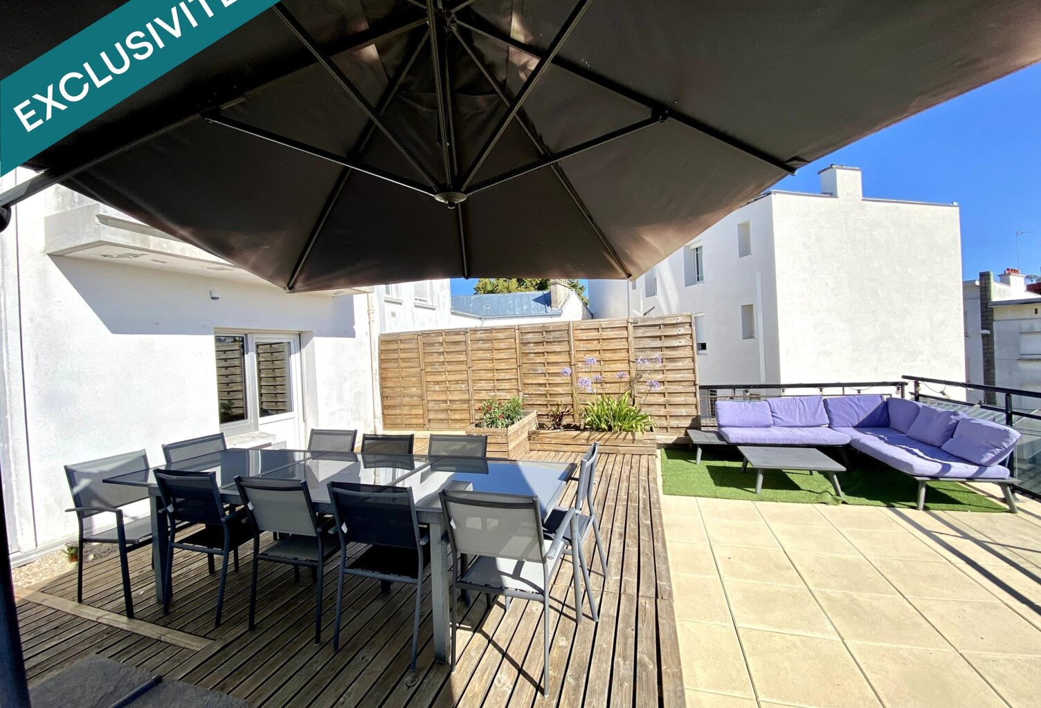 Lorient centre-ville  55 m² de terrasse et parking sécurisé — photo 1