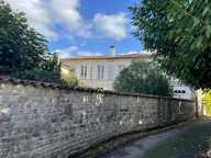 A Chassors, maison de charme de avec piscine, garage, jardin et dépendances à 15mn de Cognac — photo 2