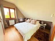 Maison familiale d'exception au cœur d'Illies ! — photo 4