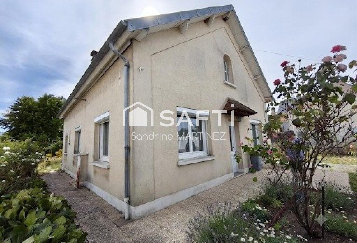 maison avec trois chambres au centre de Bornel — photo 1