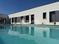 Villa d'architecte contemporaine avec piscine  272 m² habitables  — photo 3