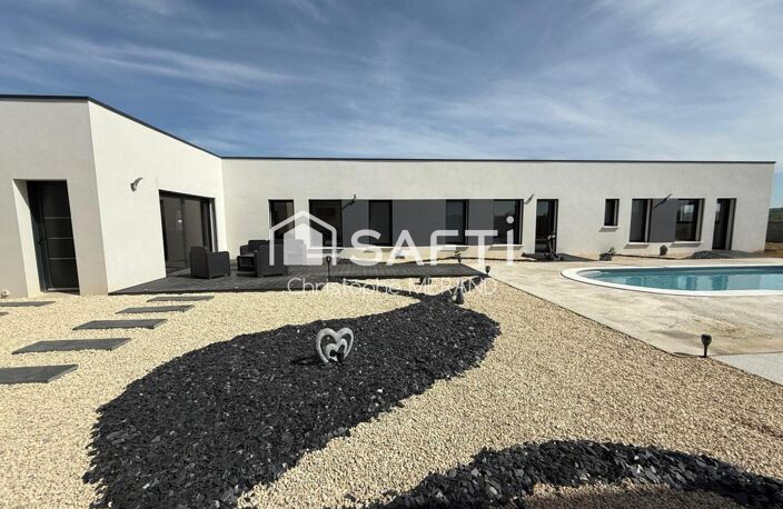 Villa d'architecte contemporaine avec piscine  272 m² habitables  — photo 4