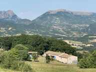 Entre Dieulefit et Bourdeaux - Ancienne ferme rénovée sur 13 hectares avec vue panoramique sur les 3 Becs — photo 3