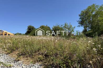 Terrain  127000 €