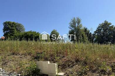 Terrain  93000 €