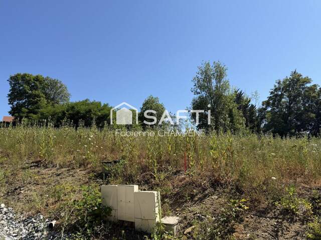 TERRAIN CONSTRUCTIBLE VIABILISE — photo du bien