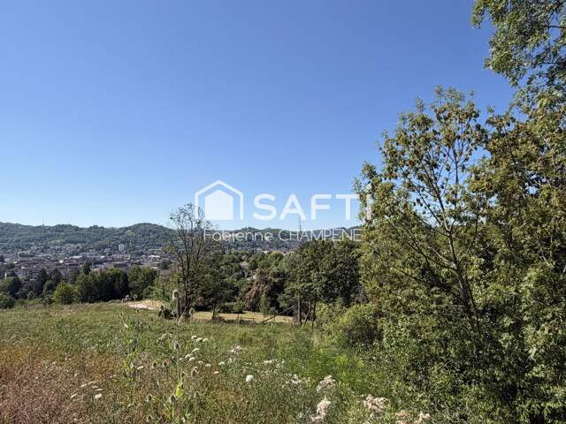 TERRAIN CONSTRUCTIBLE VIABILISE — photo du bien