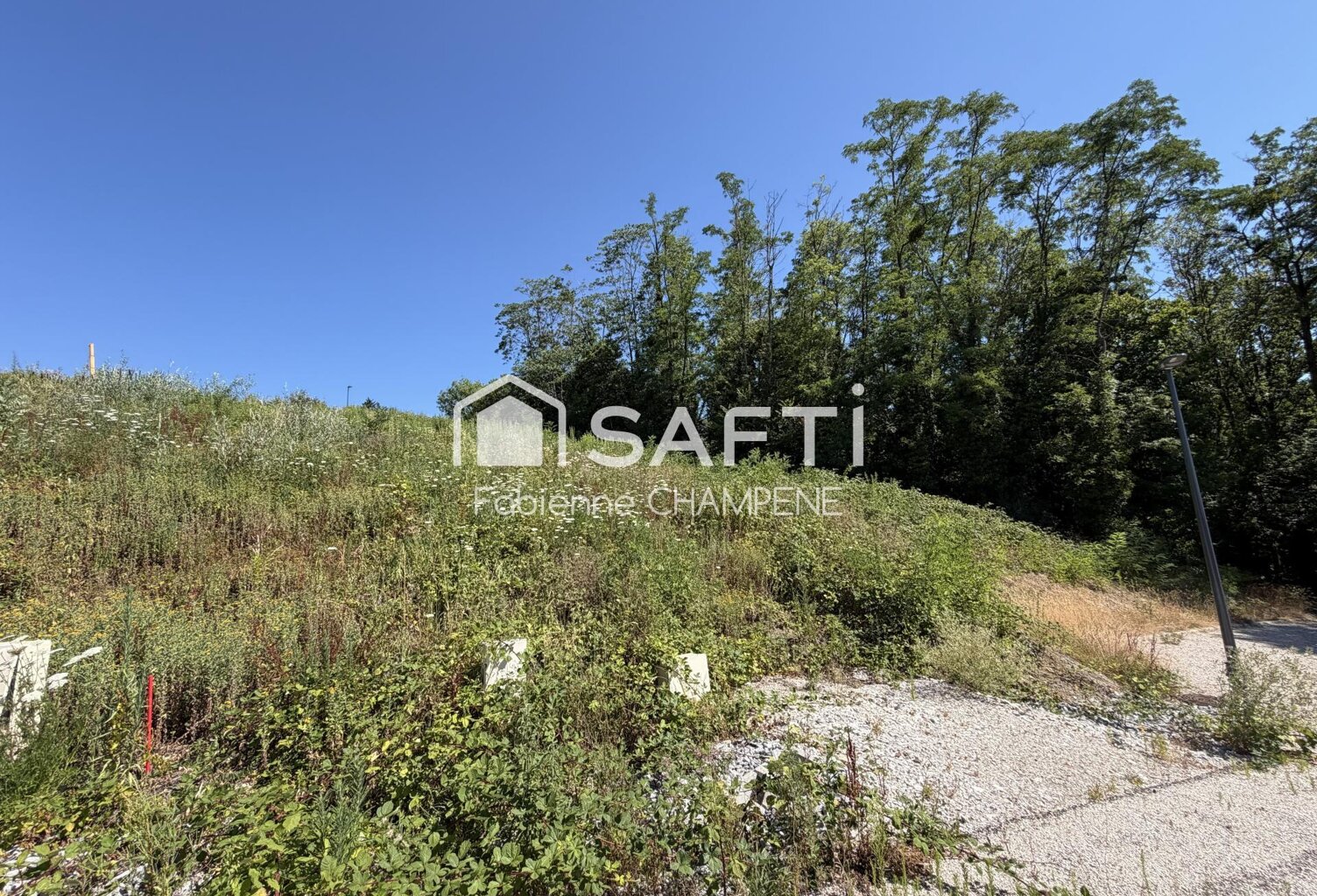 TERRAIN CONSTRUCTIBLE VIABILISE — photo 1