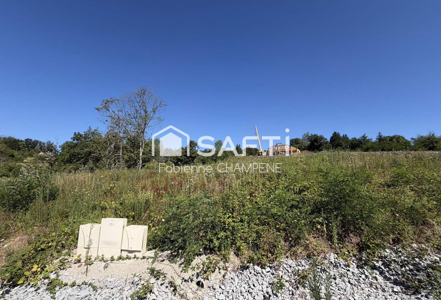 TERRAIN CONSTRUCTIBLE VIABILISE — photo 1