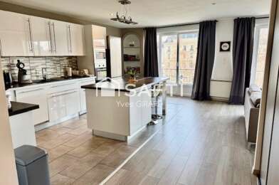 Appartement 4 pièces 168000 €