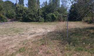 Terrain  1154 m² à vendre à Magnac-sur-Touvre (16600)