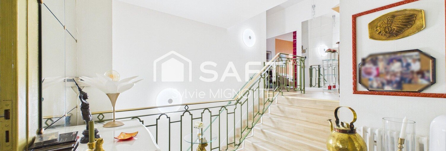 Maison 11 Pièces 302 m² à vendre à Surgères (17700)