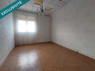 maison sur sous-sol à rénover, 3 chambres, annexes importantes. — photo 4