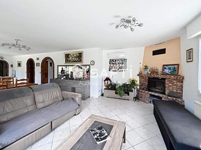 Maison 4 chambres spa et étang — photo du bien