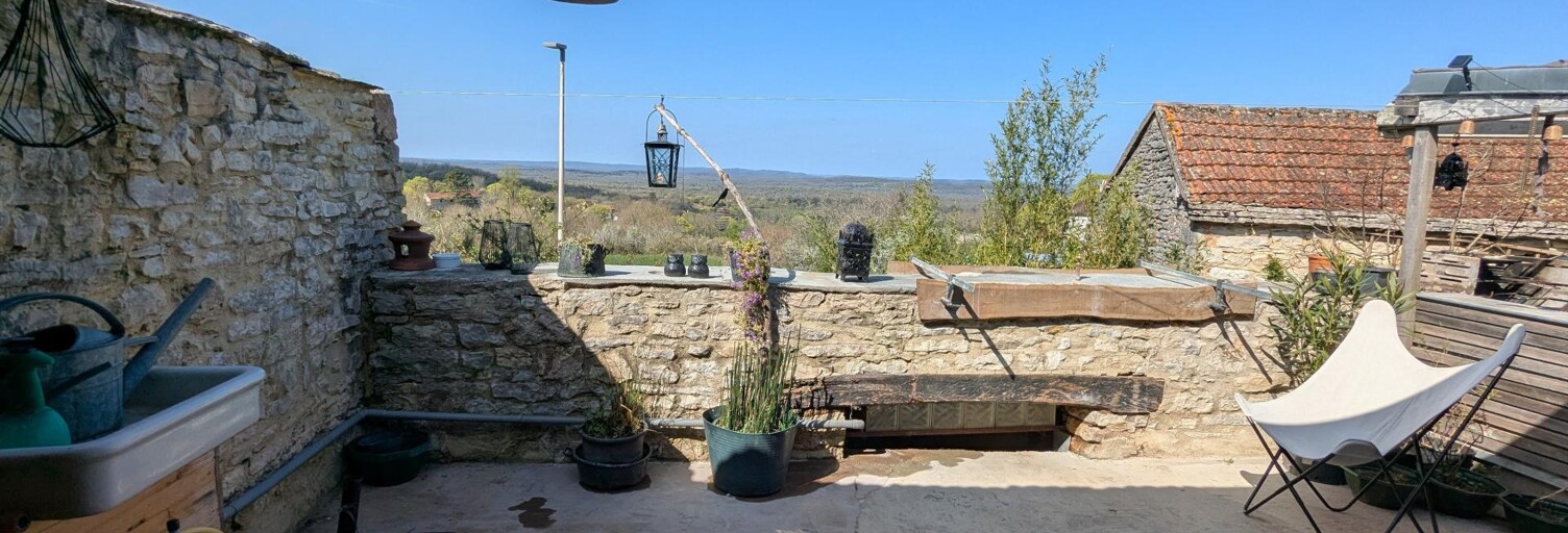 Maison 4 Pièces 120 m² à vendre à Saint-Jean-de-Laur (46260)