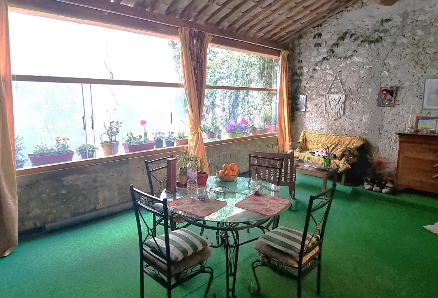 Maison de village (174 m2) avec Cour et garage — photo 1