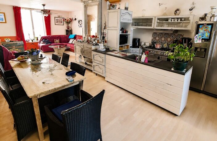 Maison de village (174 m2) avec Cour et garage — photo 3