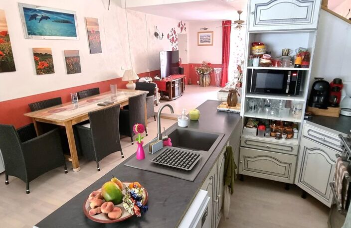 Maison de village (174 m2) avec Cour et garage — photo 4